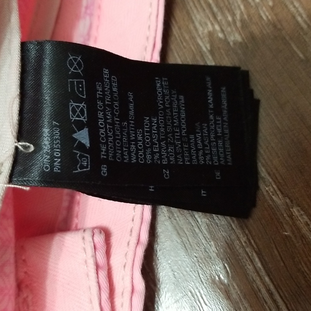 (4) H&M L.O.G.G. Neon Shorts Vacation Beach Barbiecore Cargo Girlhoodcore - Picture 4 of 10